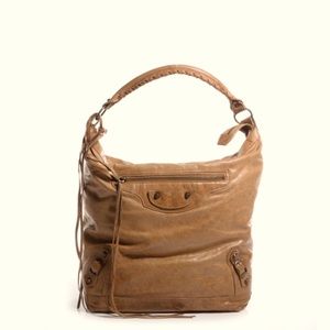 Rare Vintage Chevre Day Hobo Caramel